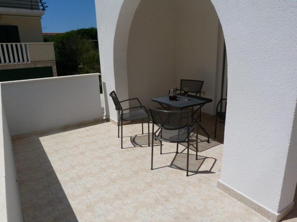 Apartmani ROKO, Sevid Marina Bagian luar foto